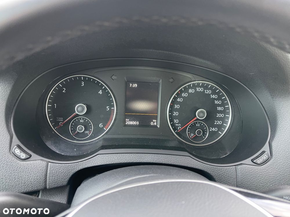 Volkswagen Sharan 2.0 TDI 4MOTION BlueMotion Technology Cup - 11