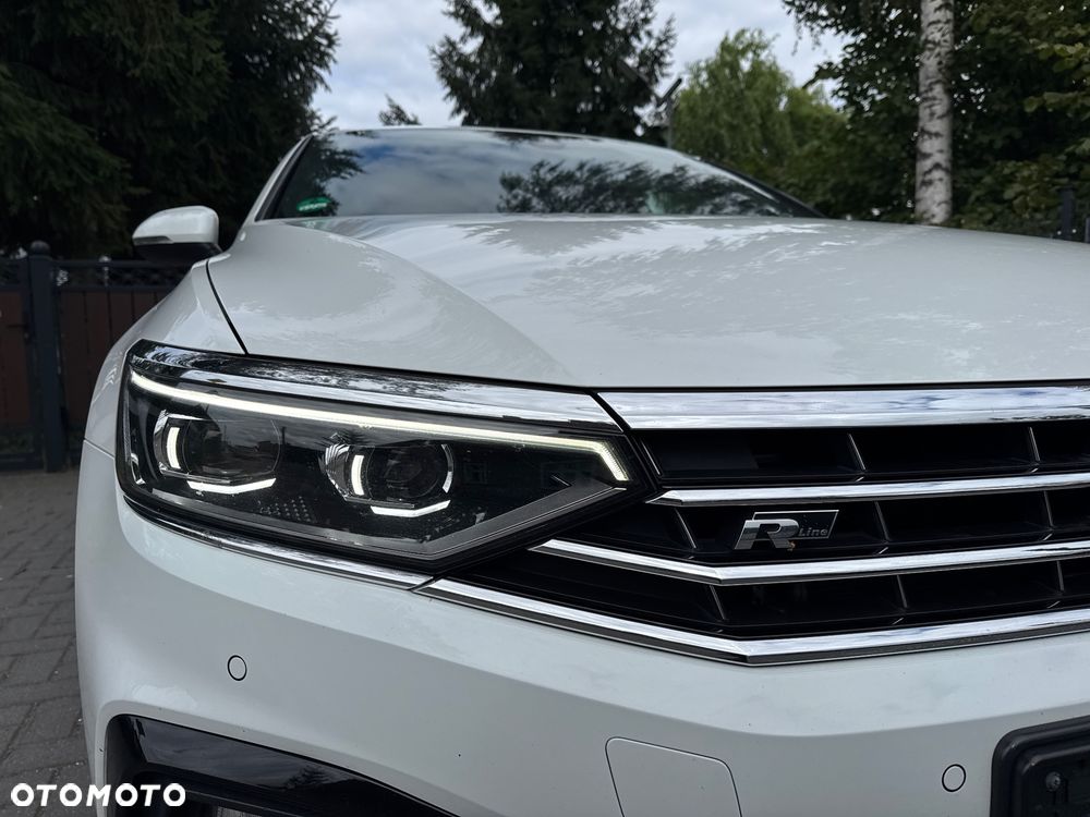 Volkswagen Passat - 6
