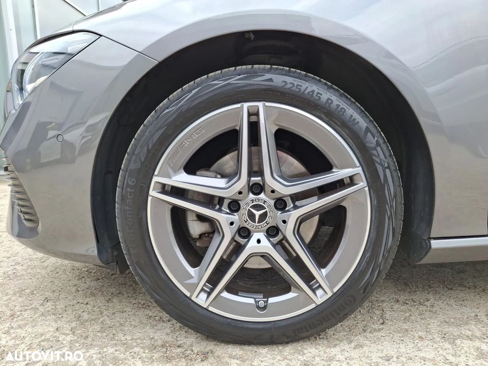 Mercedes-Benz CLA 200 7G-DCT Progressive Line Advanced - 23