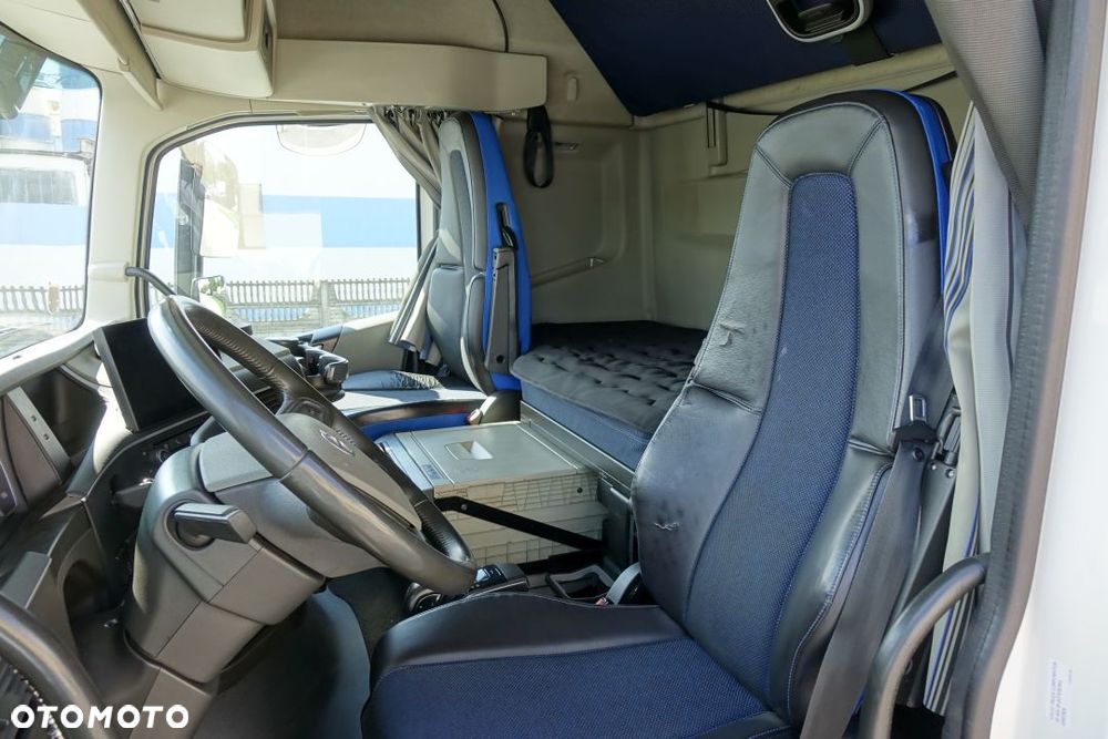 Volvo FH 500 EURO 6 / GLOBETROTTER XL / STANDARD / AUTOMAT / KLIMATYZACJA POSTOJOWA / LODÓWKA / NAVI / DWA ZBIORNIKI - 20