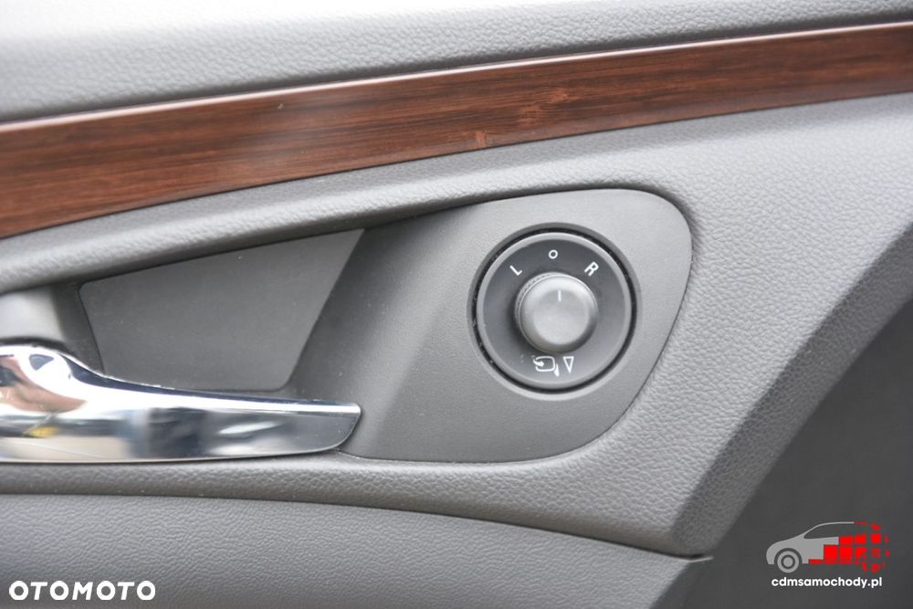 Opel Insignia - 17