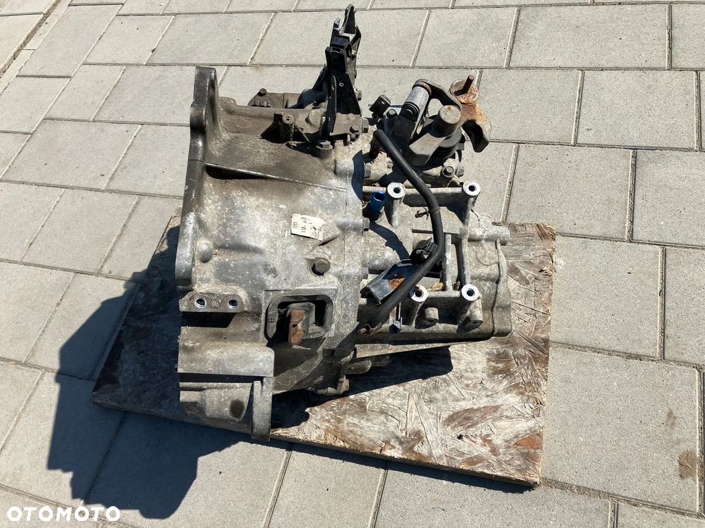 SKRZYNIA BIEGÓW NISSAN PRIMERA P12 2.0 16V QR20 AU460VA 6 BIEGÓW 172TYS.KM - 5