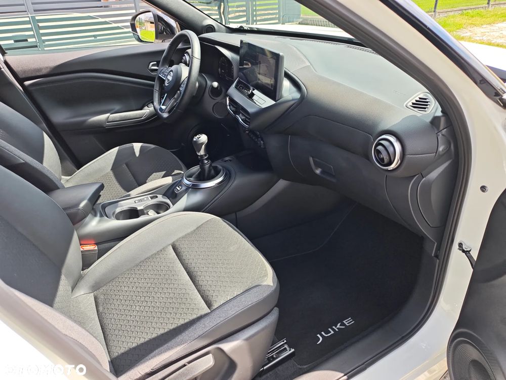 Nissan Juke 1.0 DIG-T N-Connecta - 11