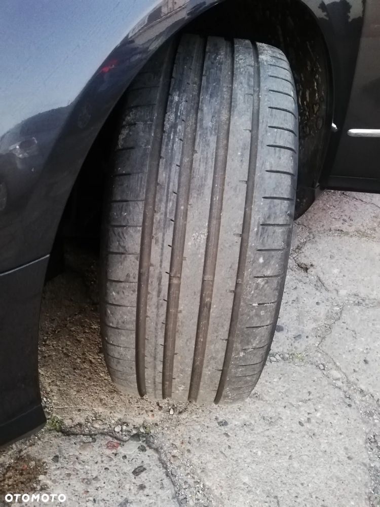 Volkswagen Passat 2.0 TDI Highline - 27