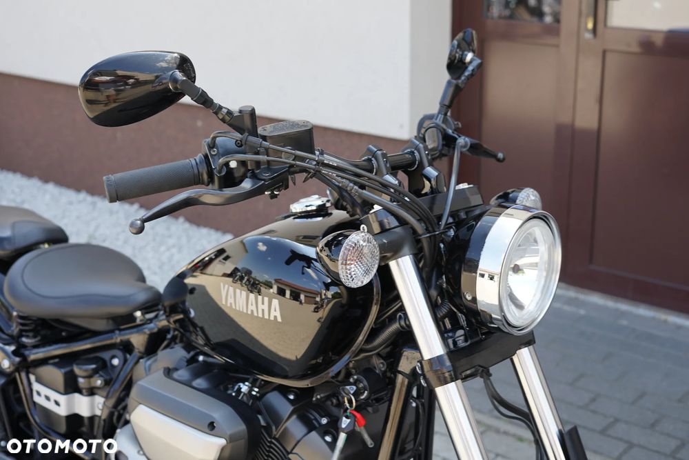 Yamaha XVS - 15