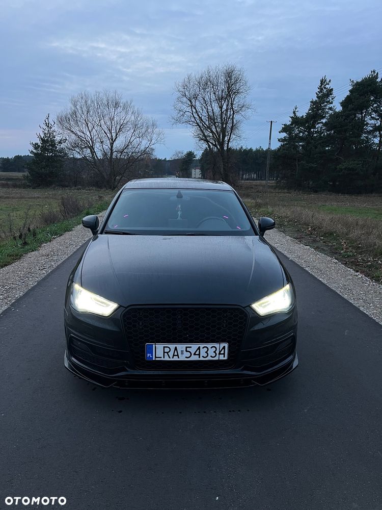 Audi A3 Sportback 2.0 TDI S tronic S line Sportpaket - 7