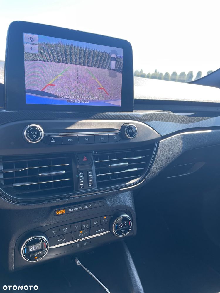 Ford Focus - 8