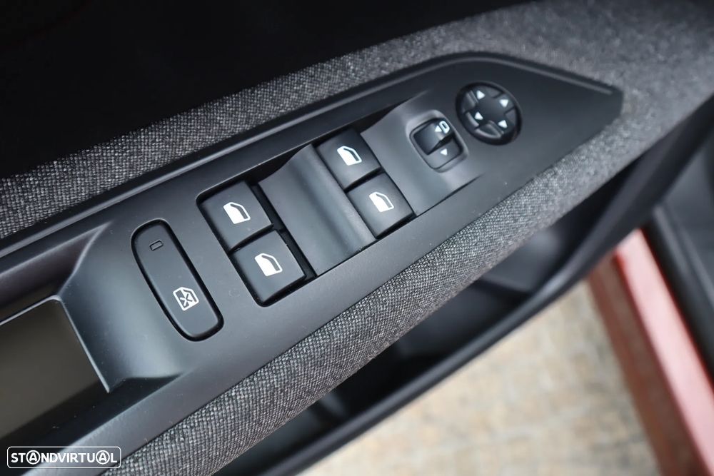 Peugeot 3008 1.6 HDi Style - 10