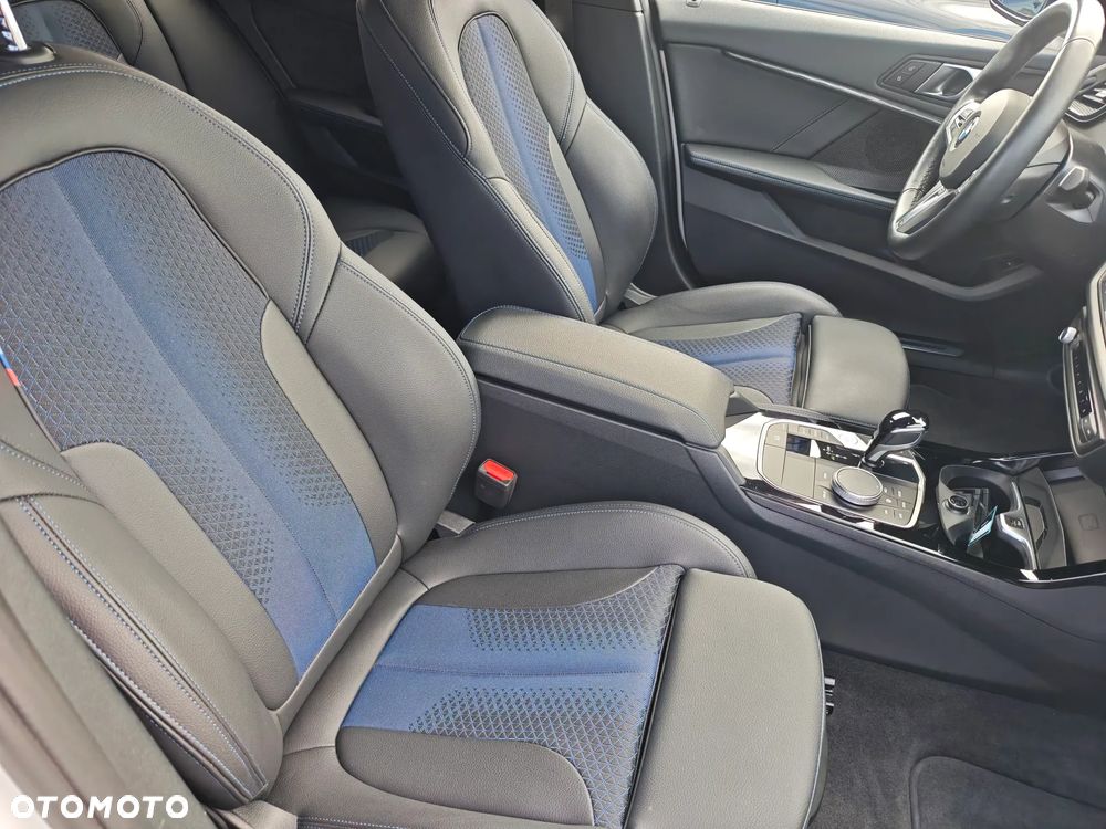 BMW Seria 1 118i GPF M Sport Shadow - 13