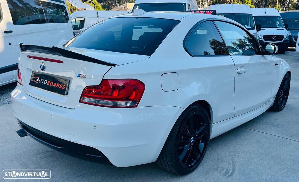 BMW 118 d Pack M - 8