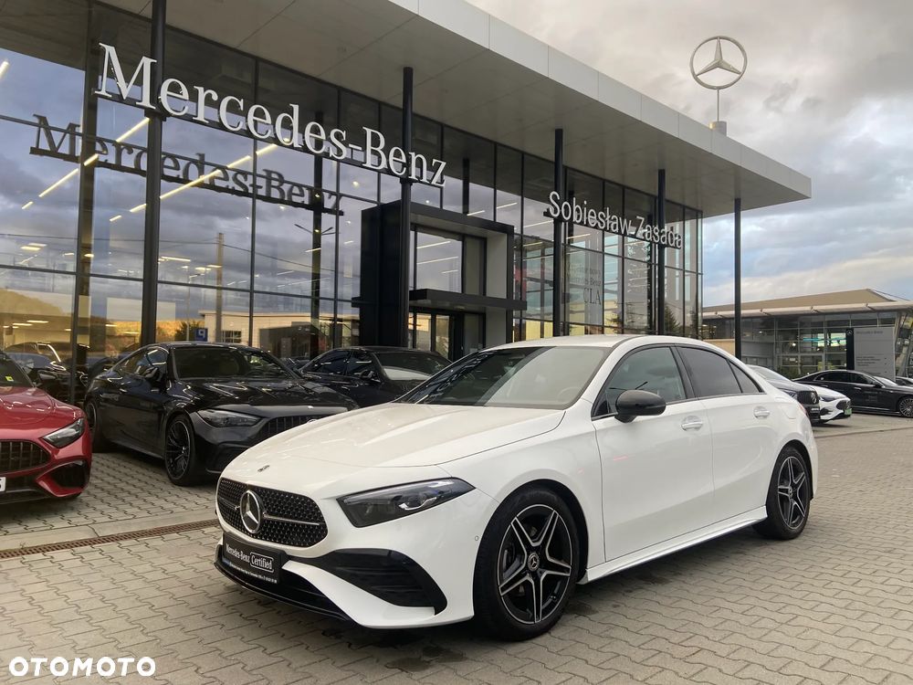 Mercedes-Benz Klasa A 200 AMG Line 7G-DCT - 1