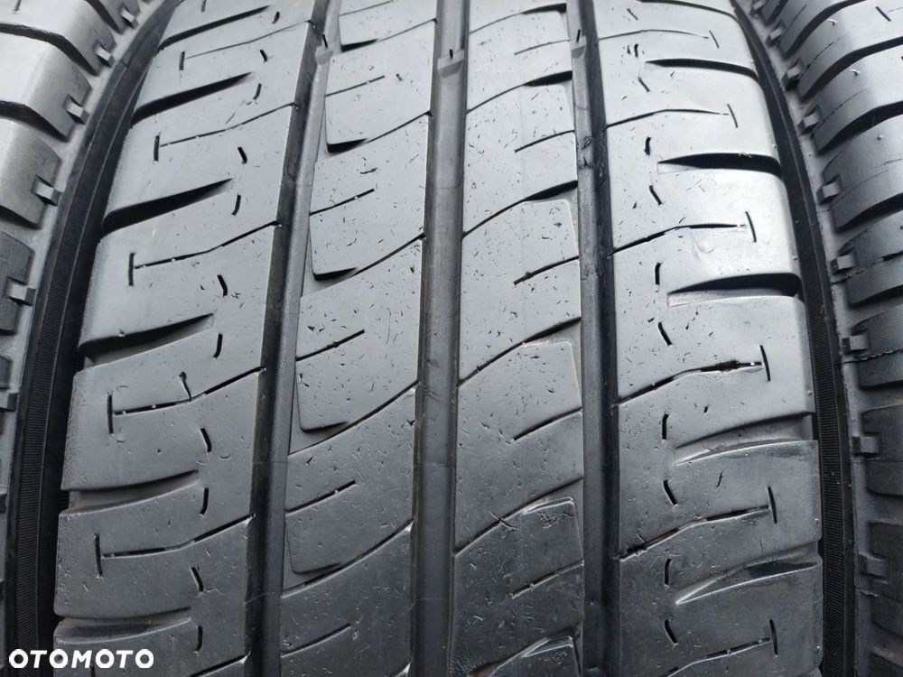 235/65 R16 C OPONY MICHELIN AGILIS 3XDOT18 1XDOT19 - 2