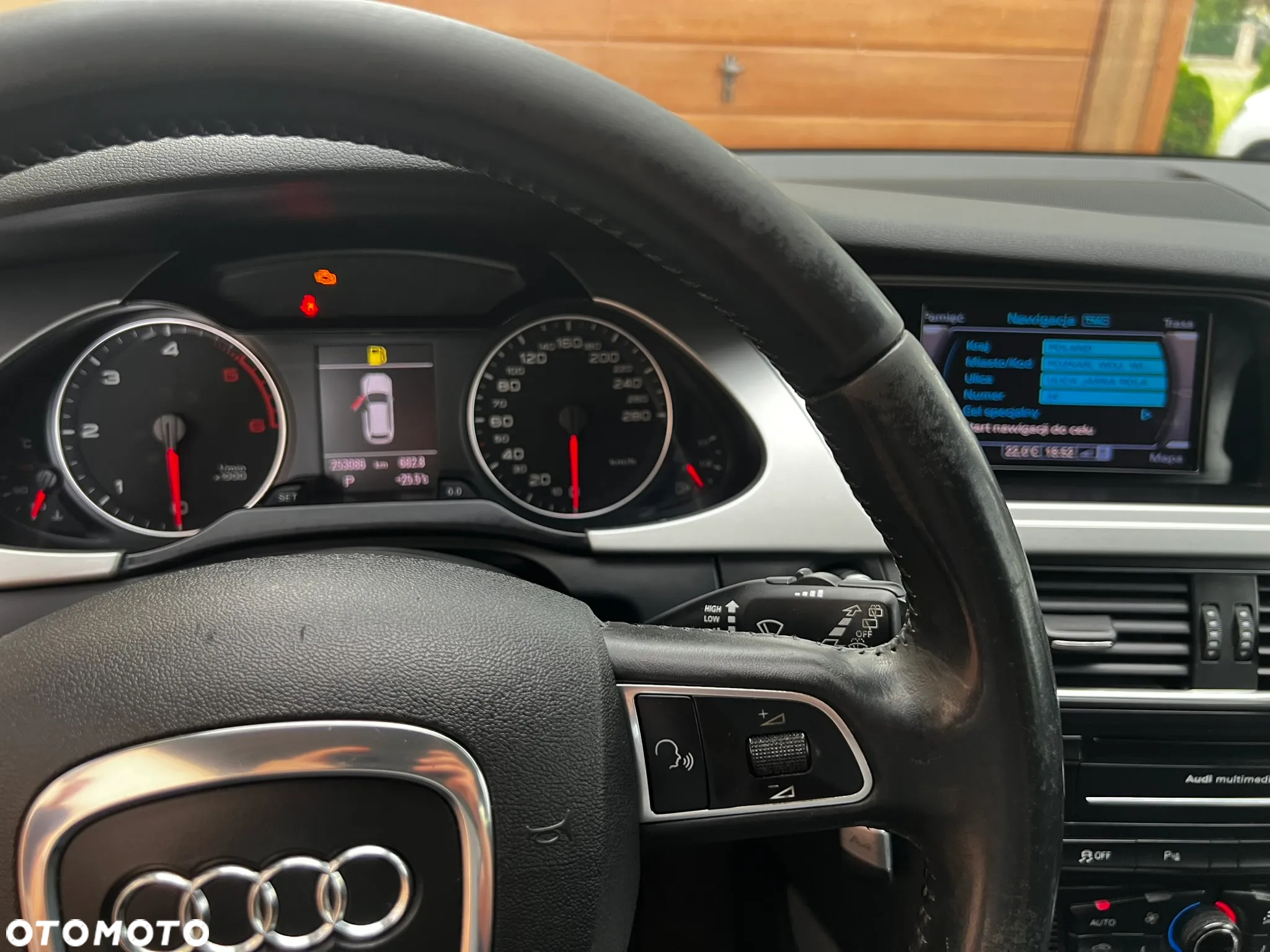 Audi A4 2.0 TDI DPF multitronic Attraction - 10
