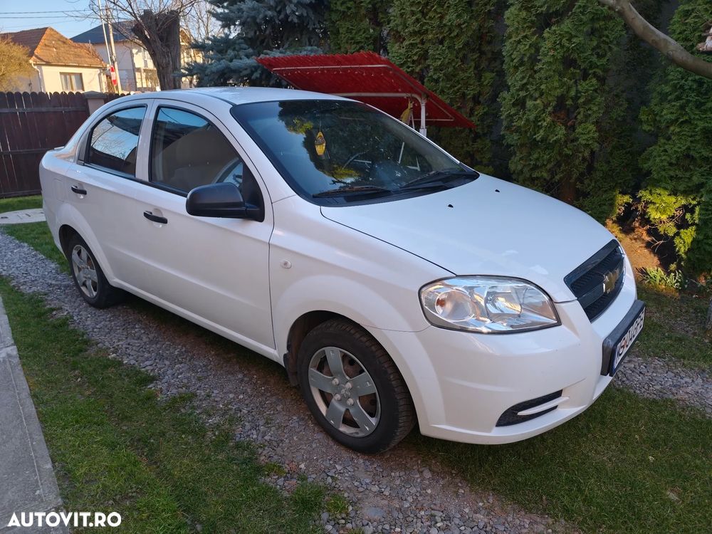 Chevrolet Aveo - 2