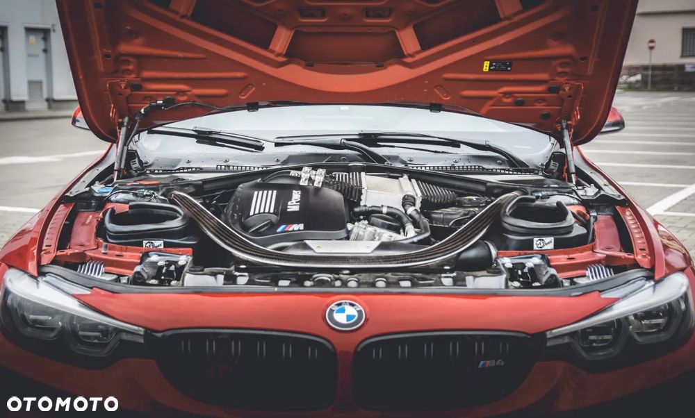 BMW M4 Coupe DKG Competition - 10