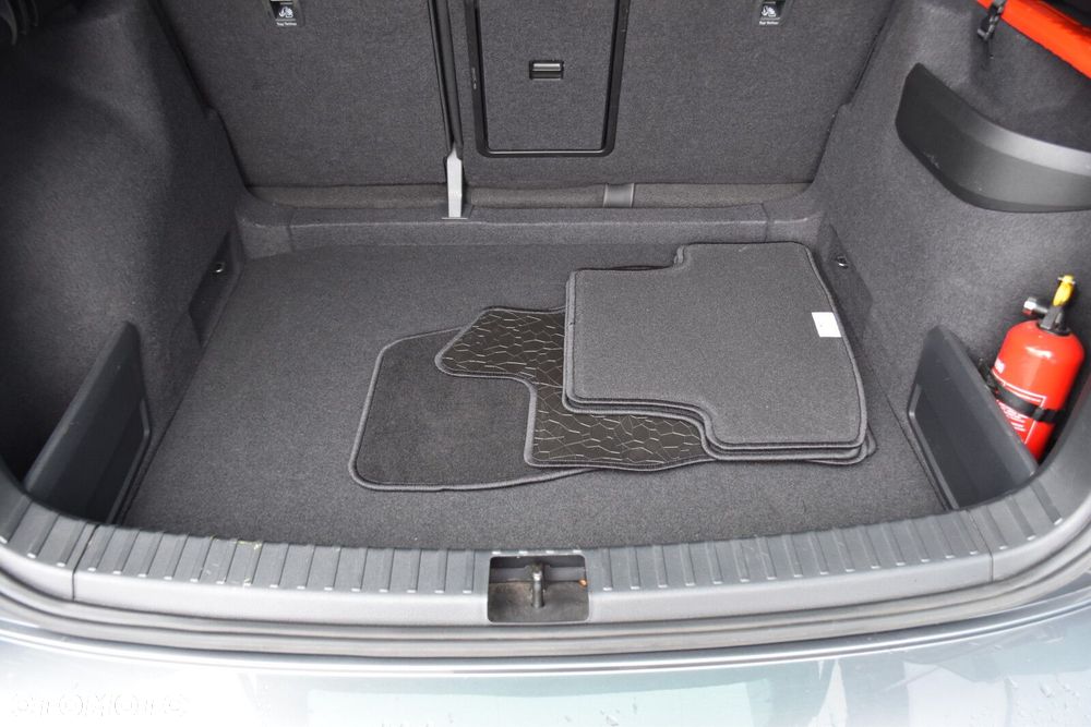 Skoda Karoq 1.5 TSI ACT Style DSG - 36