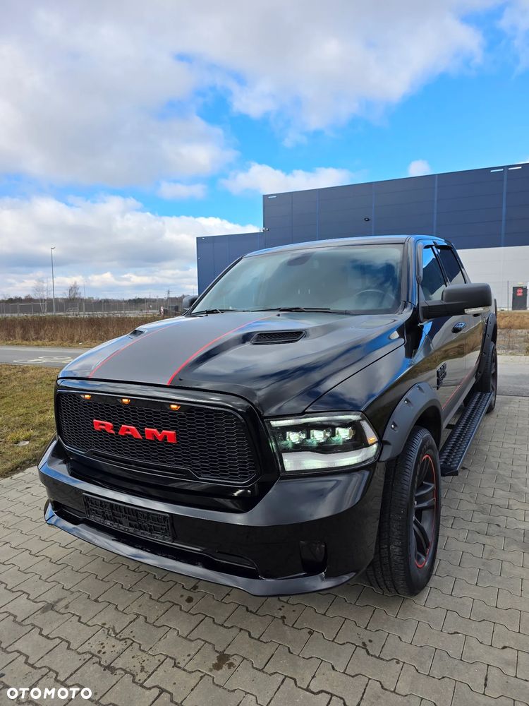 Dodge RAM - 4