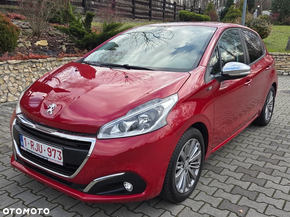 Peugeot 208 1.2 PureTech Style - 1