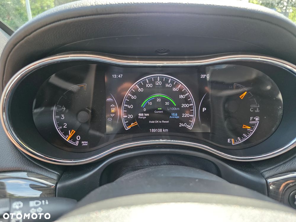 Jeep Grand Cherokee - 10