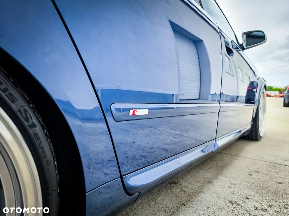Audi A4 Limousine - 22