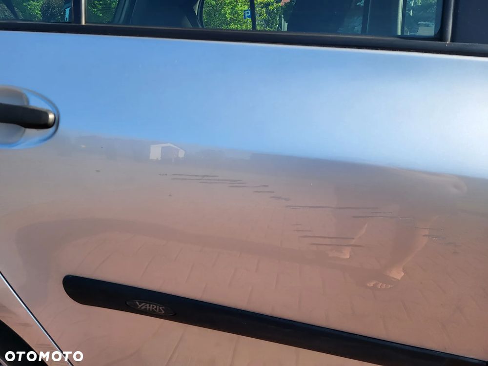 Toyota Yaris 1.3 Luna A/C - 5
