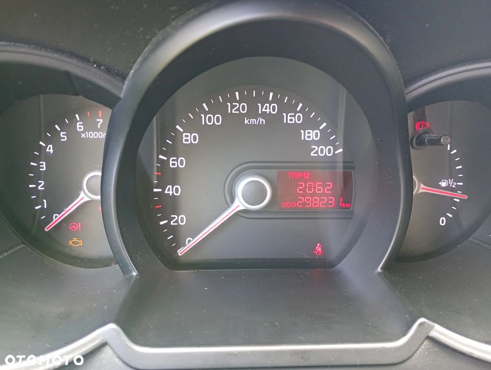 Kia Picanto - 10