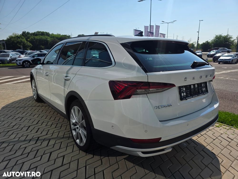 SKODA Octavia 2022 — imagine 8