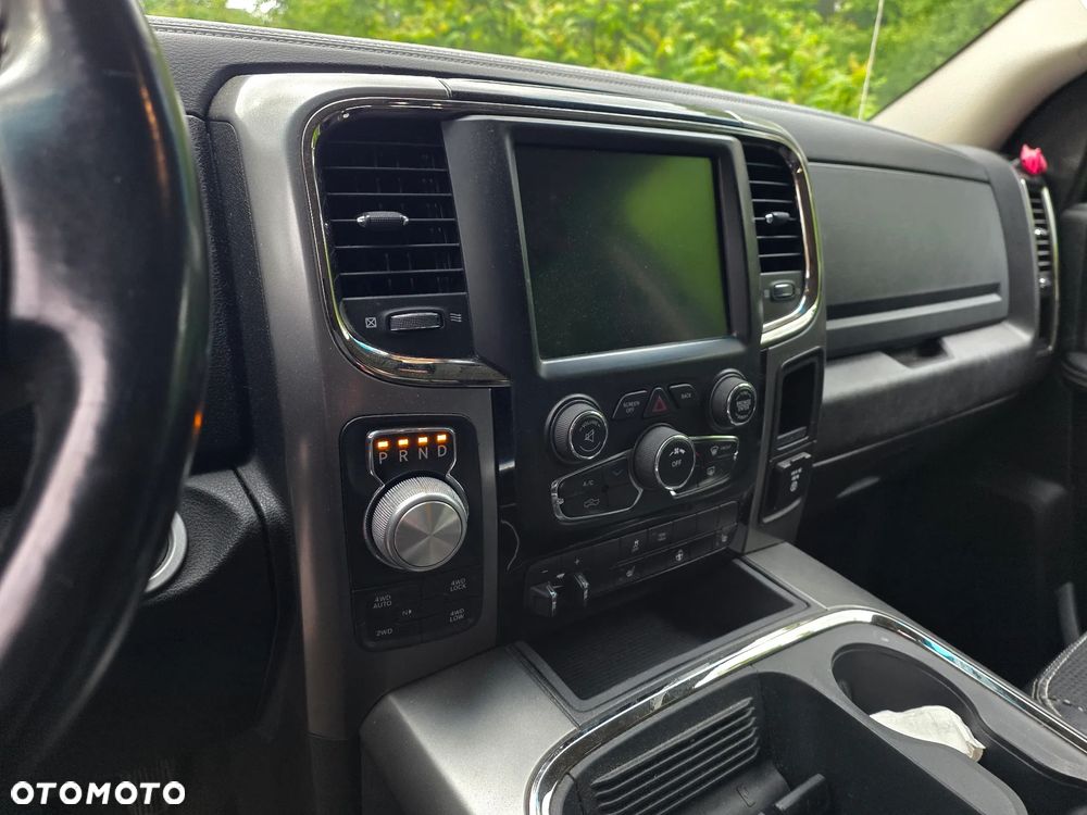 Dodge RAM - 22