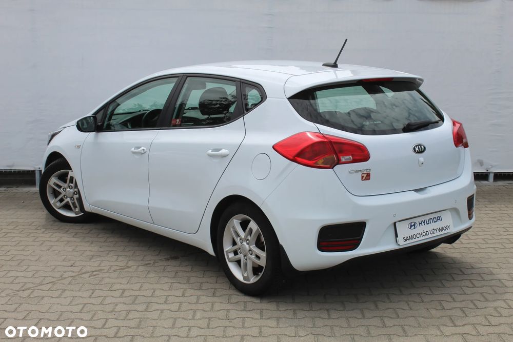 Kia Ceed 1.6 GDI M - 3