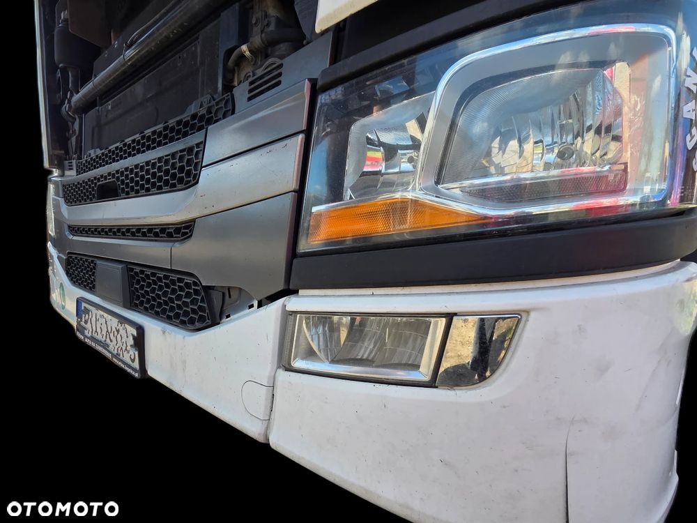Scania S R  Zderzak kompletny NTG belka lampy ławka atrapa narożnik - 4