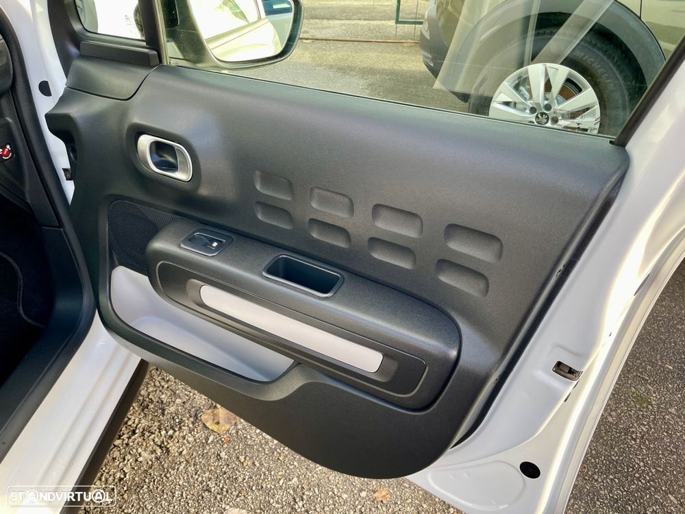 Citroën C3 1.2 PureTech Feel - 24