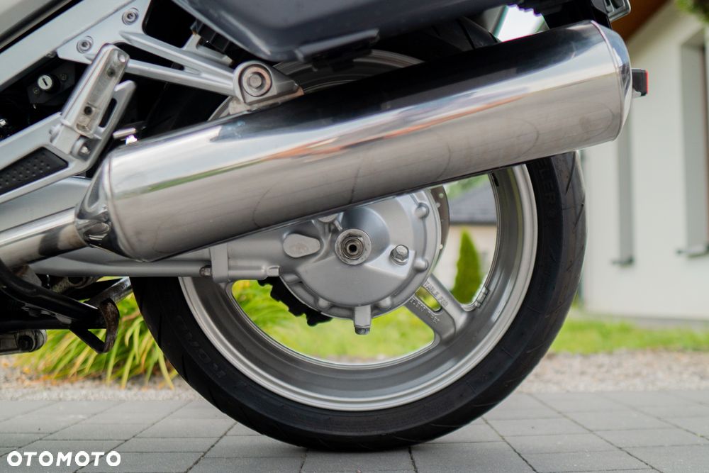 Yamaha FJR - 32