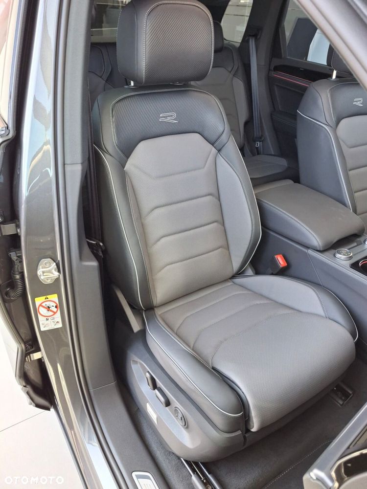 Volkswagen Touareg 3.0 V6 TDI 4Motion R-Line Final Edition - 23