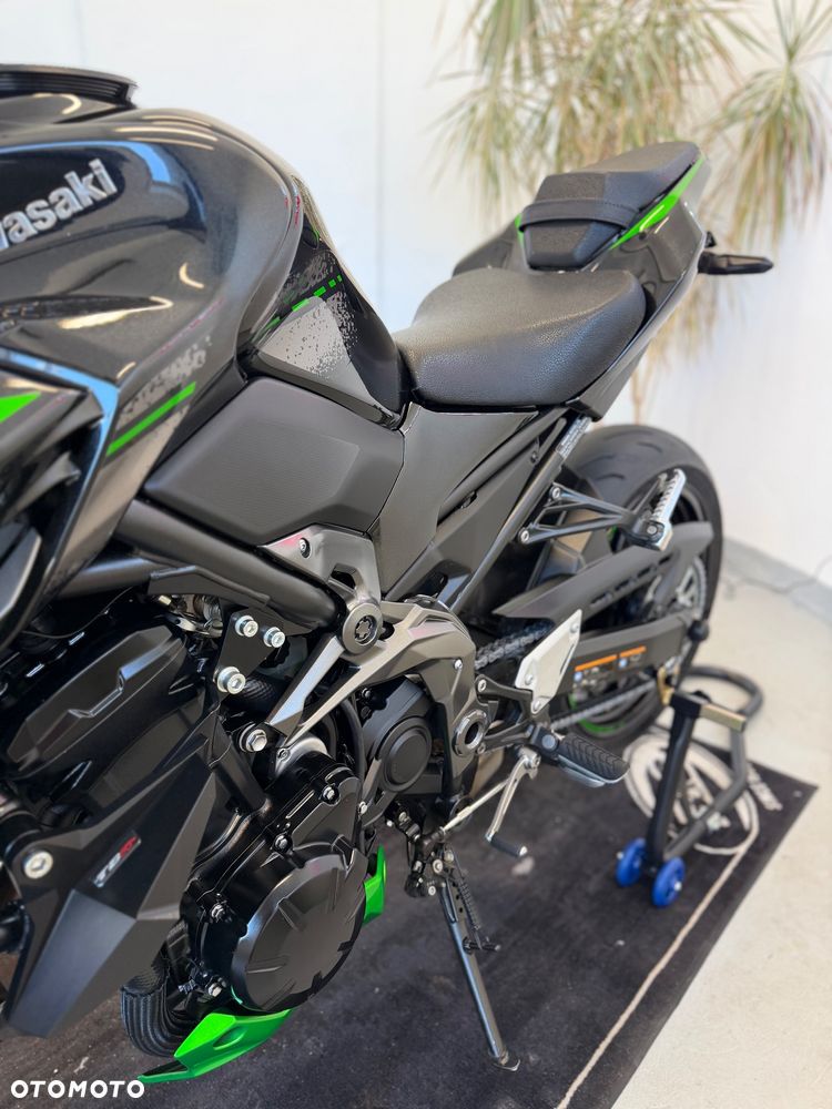 Kawasaki Z 900 - 25