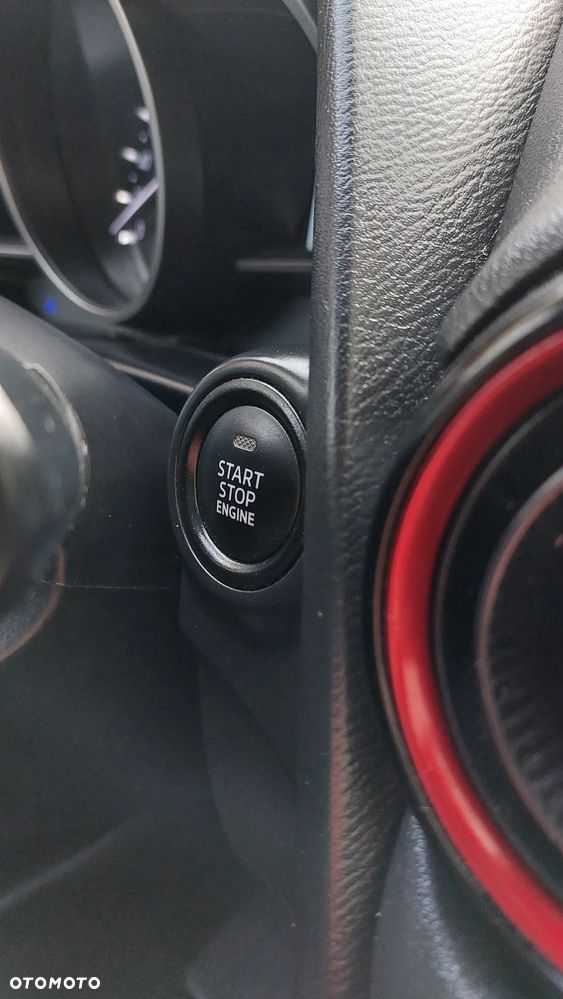 Mazda CX-3 SKYACTIV-G 120 FWD Exclusive-Line - 32