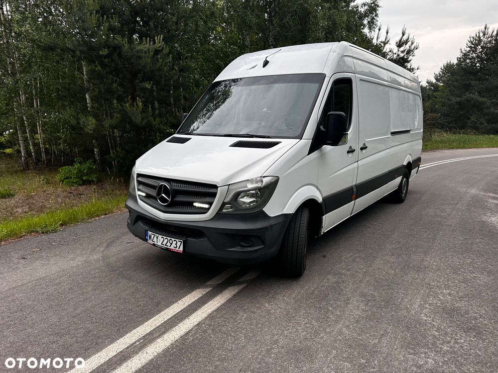 Mercedes-Benz Sprinter - 1