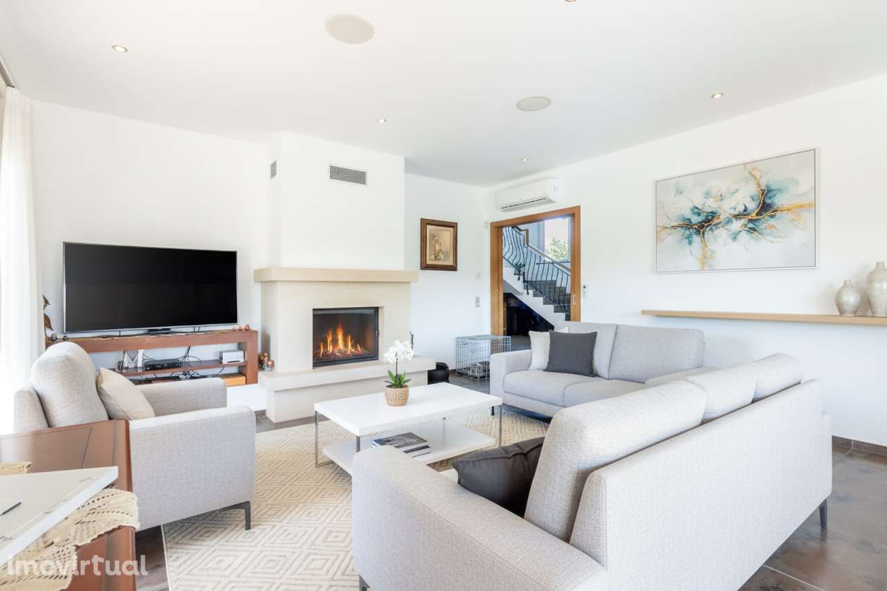 ELEGANTE MORADIA T3+1 COM VISTA MAR EM PORTO DE MÓS, LAGOS - Grande imagem: 4/60