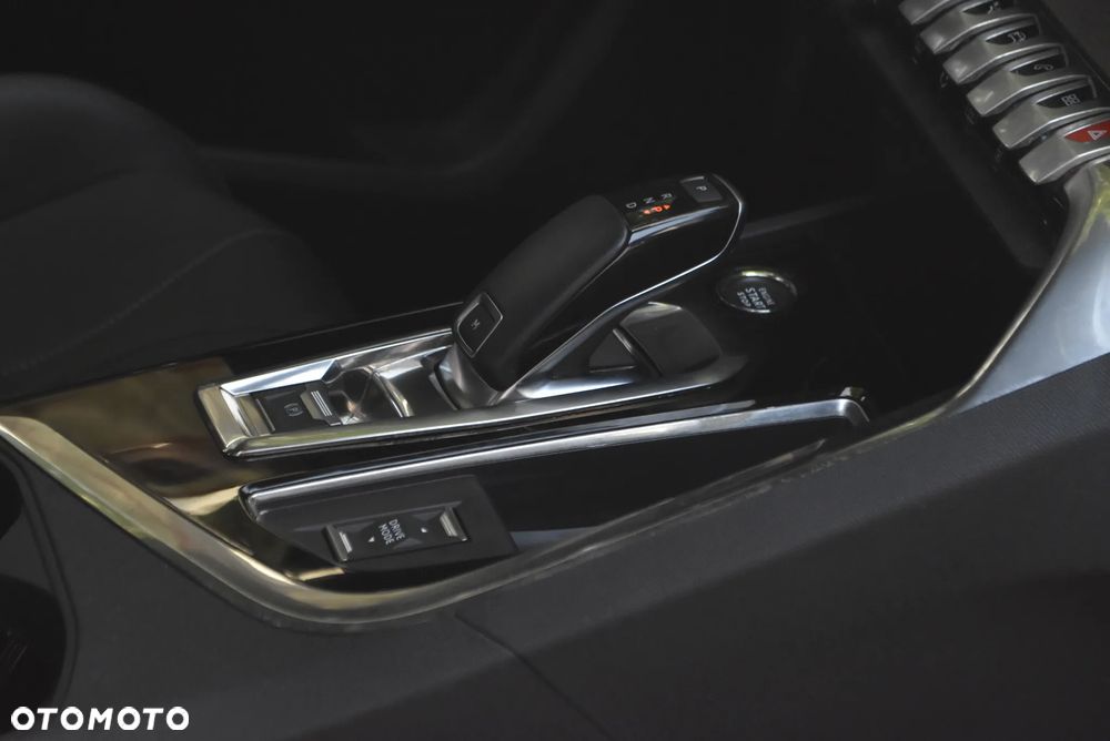 Peugeot 5008 1.2 PureTech GT Pack S&S EAT8 - 13