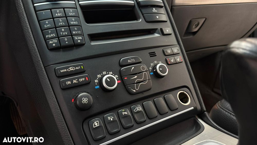 Volvo XC 90 D5 Aut. Kinetic - 21