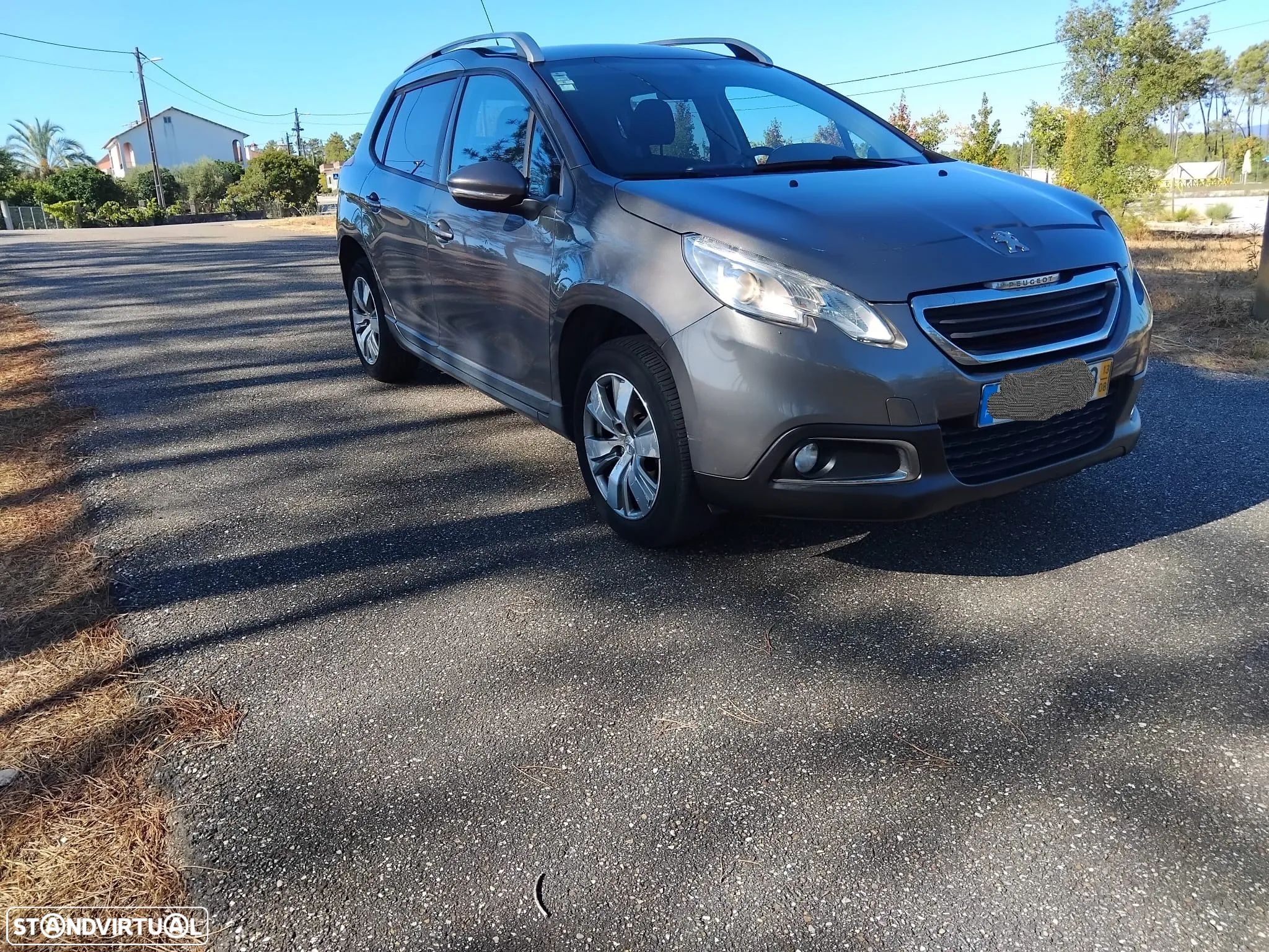 Peugeot 2008 1.4 HDi Allure - 1