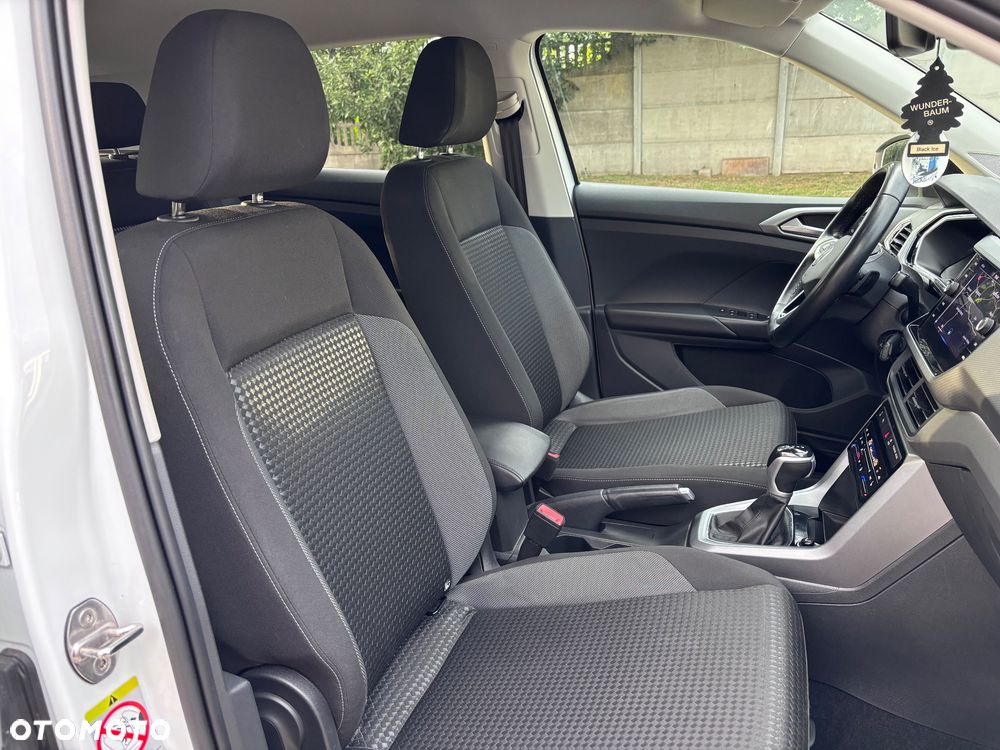 Volkswagen T-Cross - 18