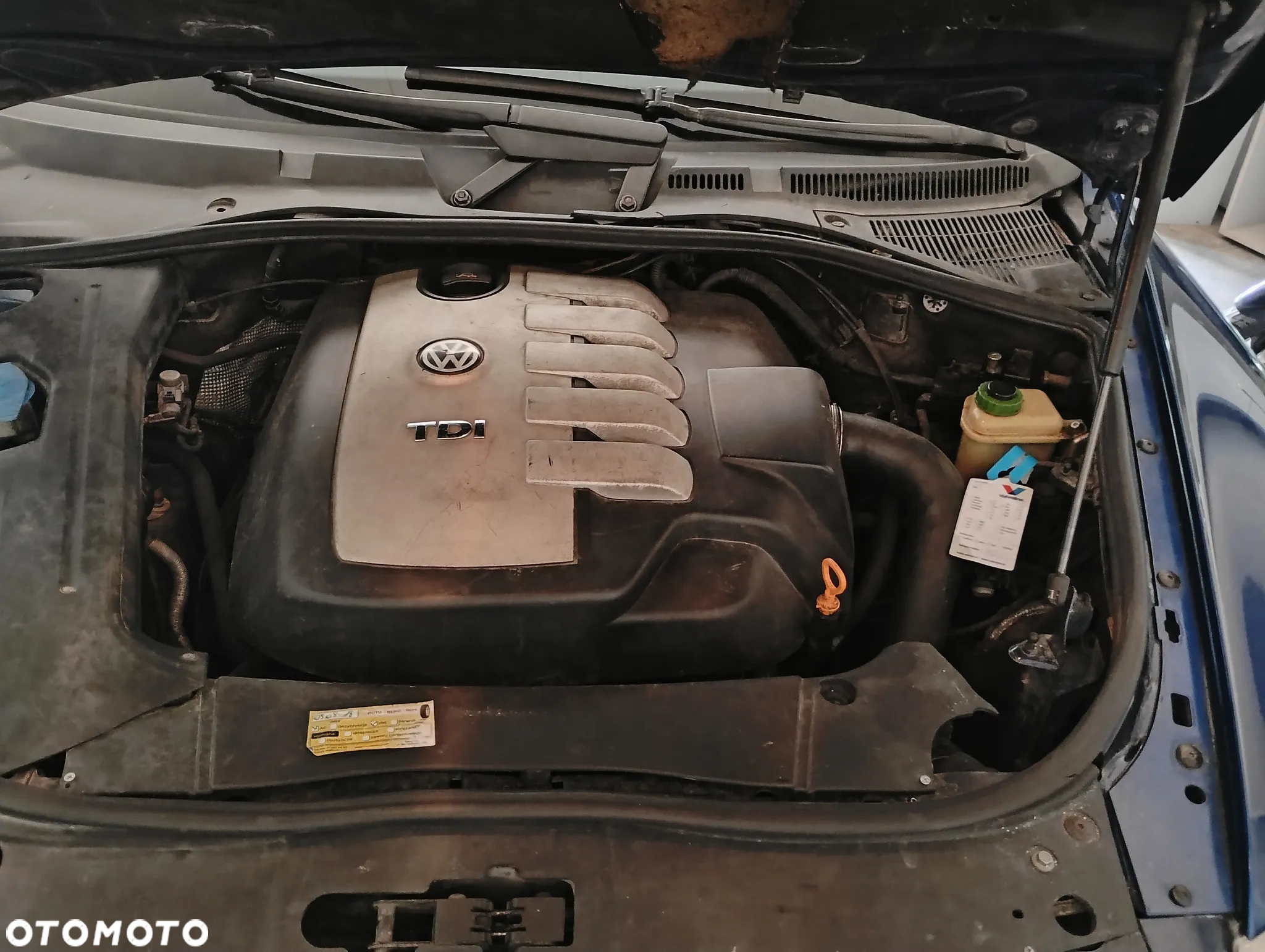 Volkswagen Touareg 2.5 R5 TDI - 18