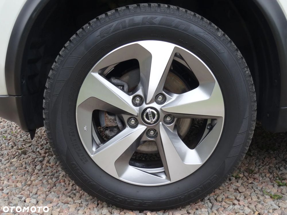 Nissan Juke 1.6 Visia - 35