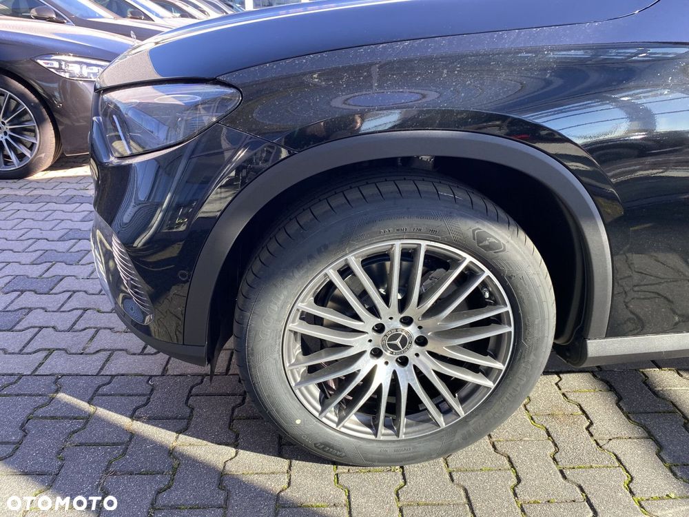 Mercedes-Benz GLC - 7