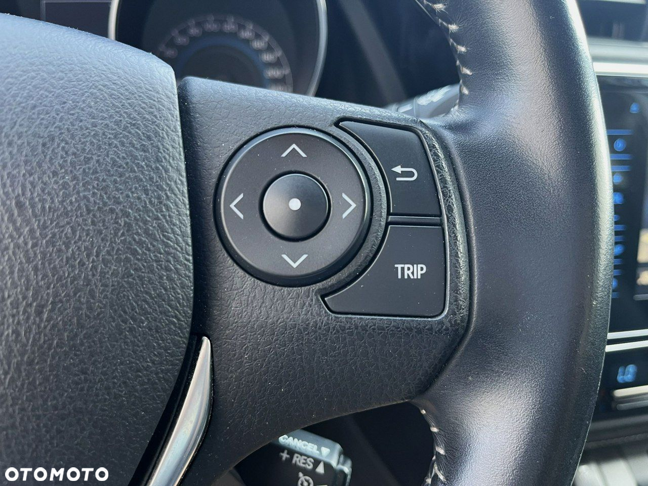 Toyota Auris Hybrid 135 Premium - 16