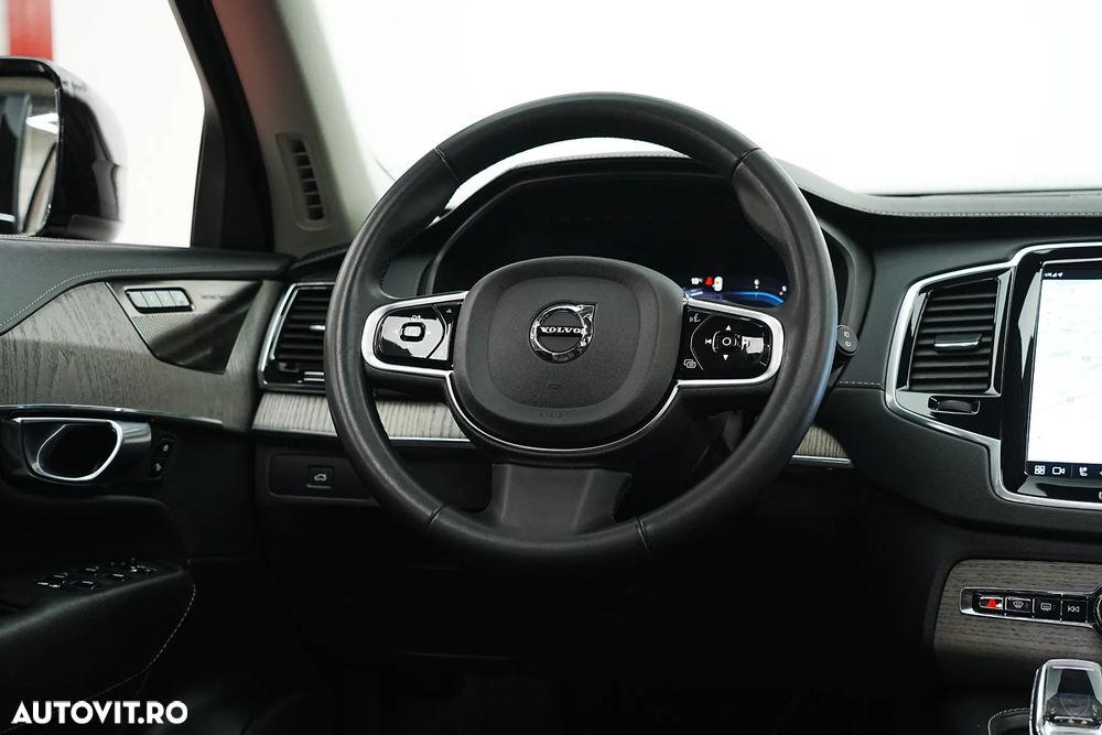 Volvo XC 90 B5 D AWD Ultimate Dark - 22