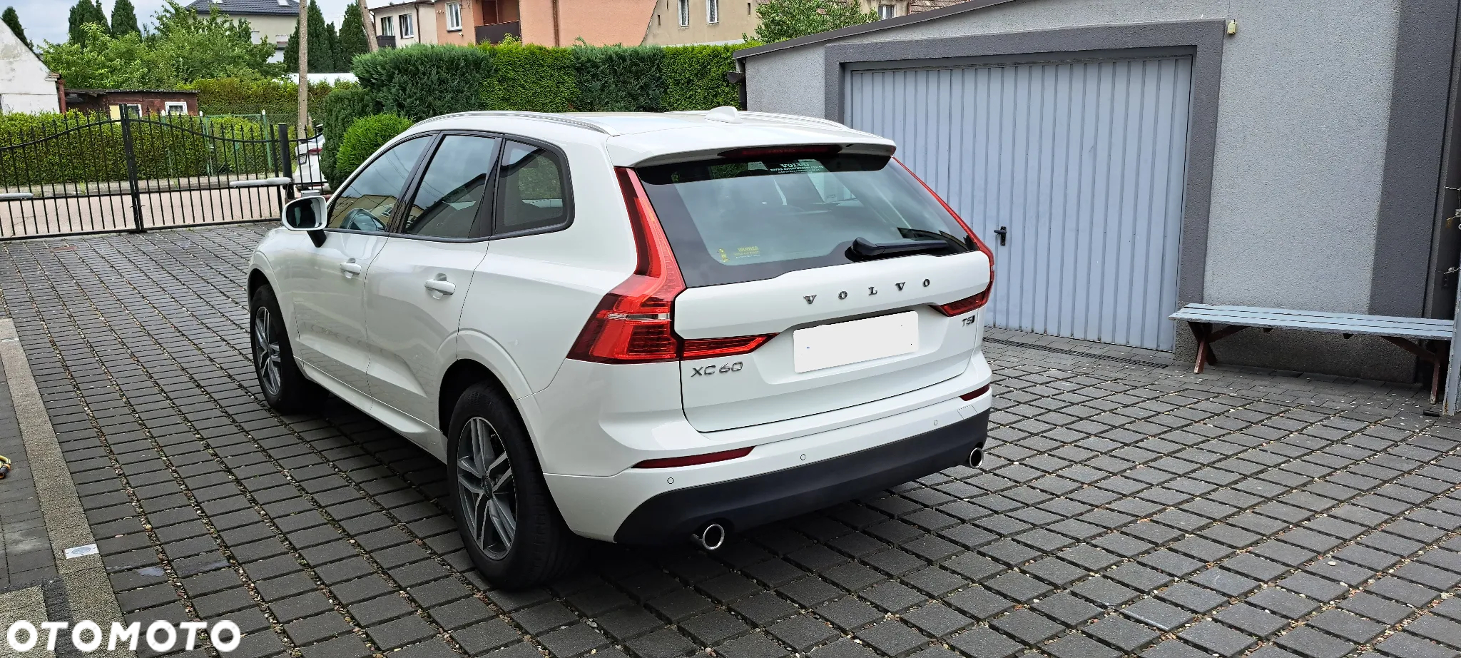 Volvo XC 60 T5 AWD Momentum - 3