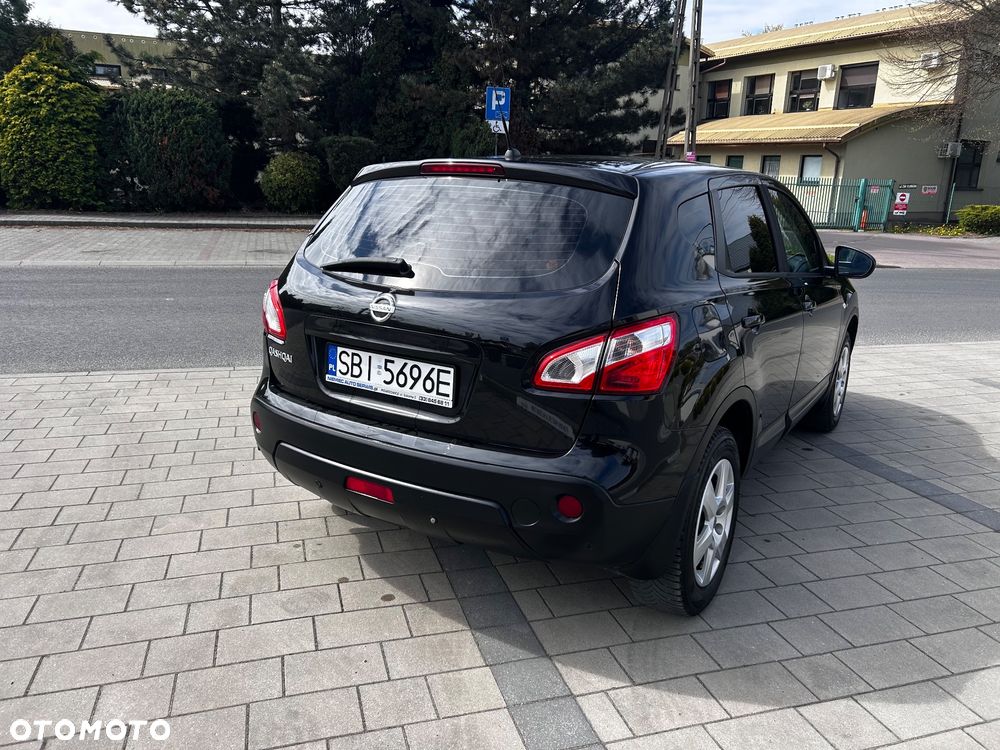 Nissan Qashqai 1.6 visia - 8