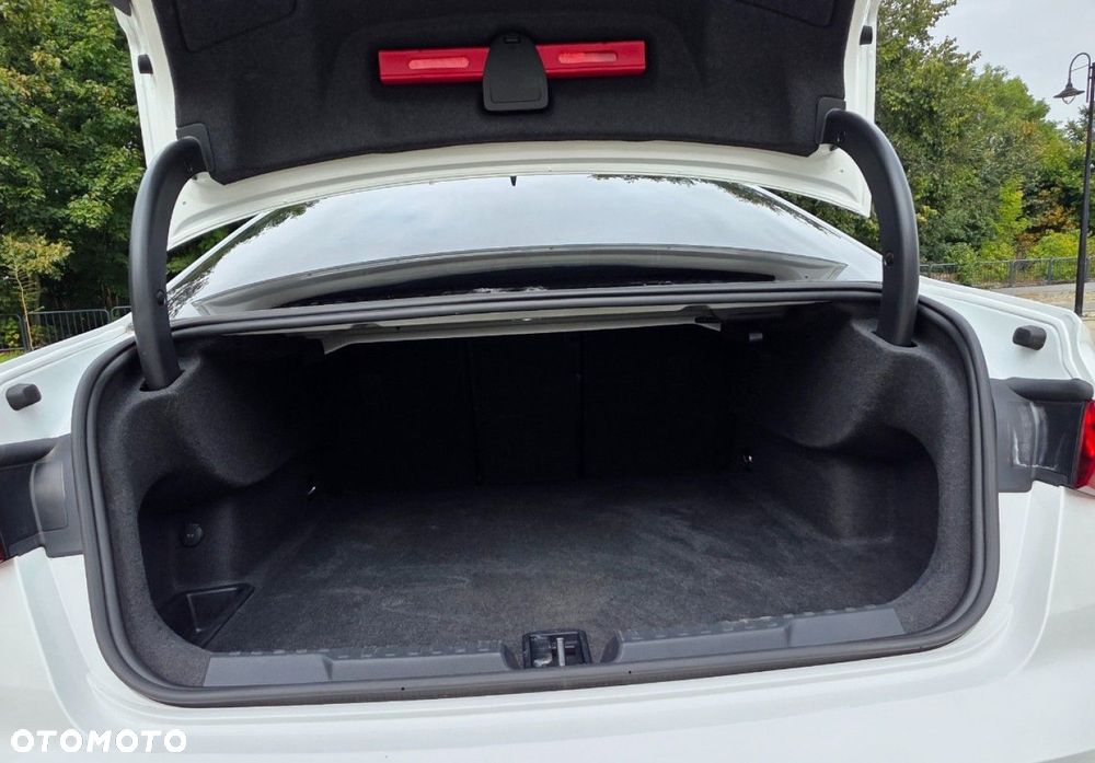 Audi S3 Limousine - 36