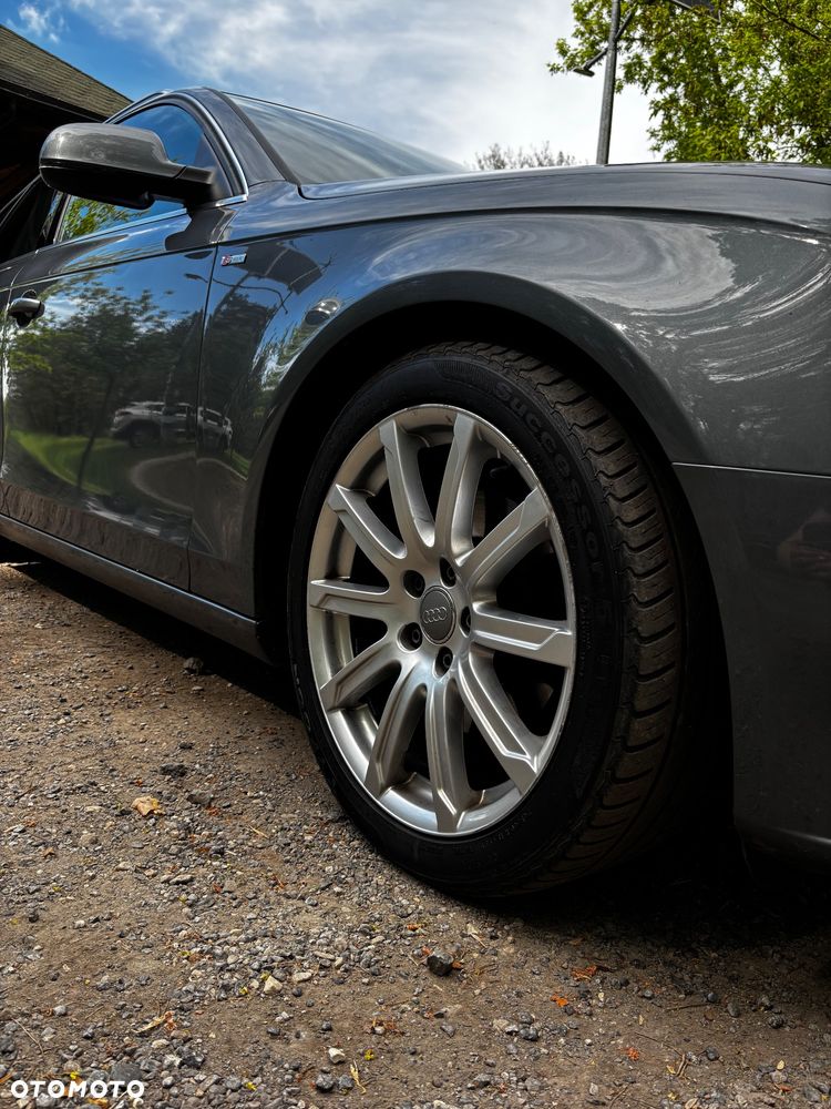 Audi A4 Avant - 12